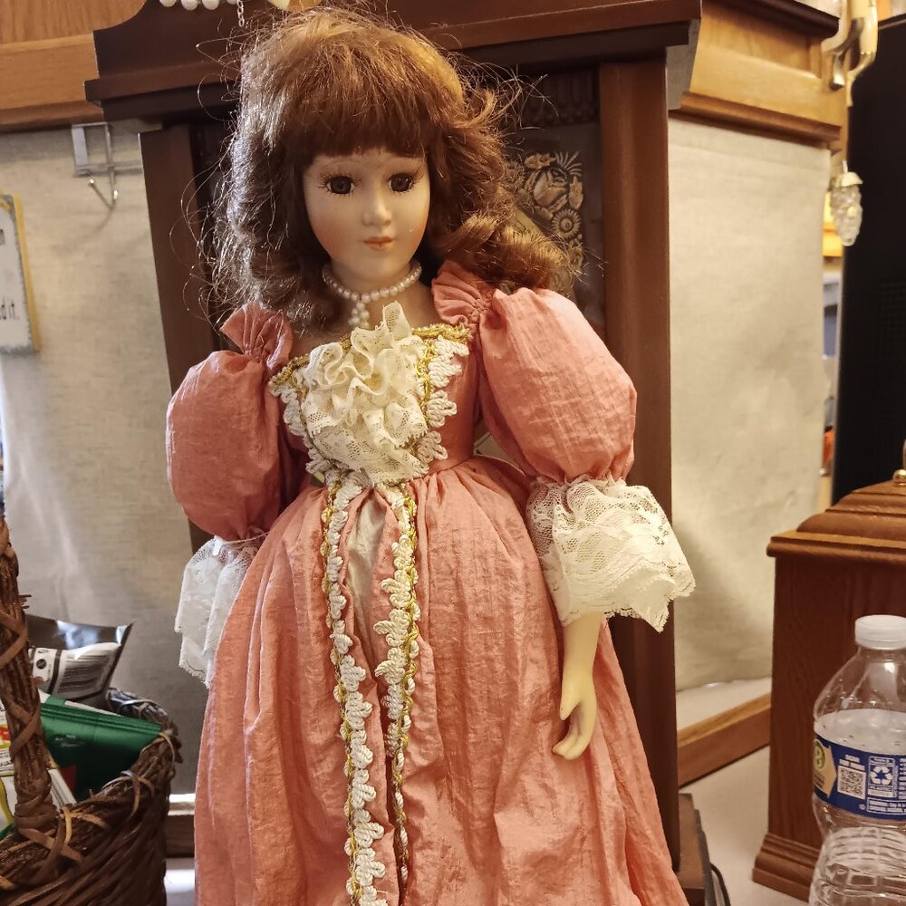 Vintage Limited Edition BRINNS Doll BEAUTIFUL **READ**